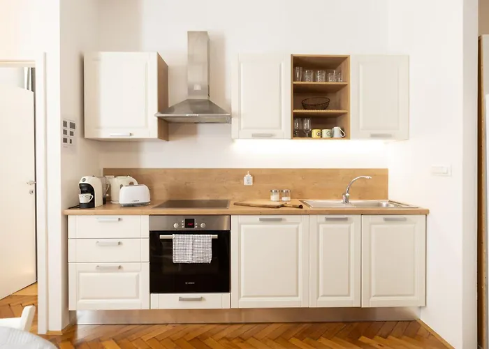 Апартаменты Codelli Deluxe Centre